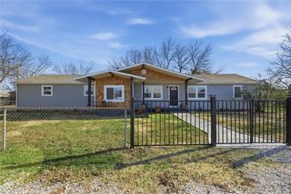 1001 S Broadway Street, Skiatook, OK 74070