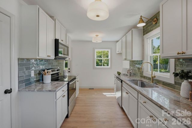 417 Linwood Road, Gastonia, NC 28052