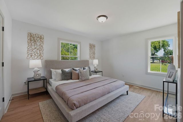 417 Linwood Road, Gastonia, NC 28052