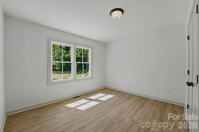 417 Linwood Road, Gastonia, NC 28052