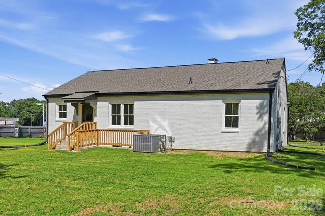 417 Linwood Road, Gastonia, NC 28052