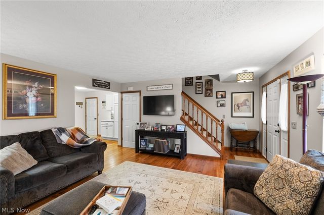 5026 Portland Cove, Stow, OH 44224