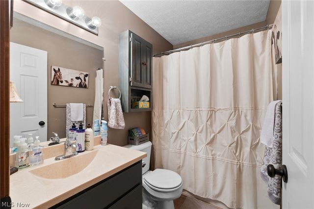 5026 Portland Cove, Stow, OH 44224