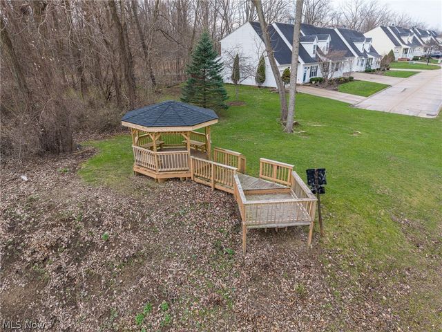 5026 Portland Cove, Stow, OH 44224