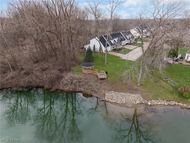 5026 Portland Cove, Stow, OH 44224