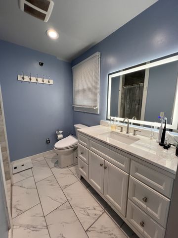 215 Maple Way, Mount Juliet, TN 37122