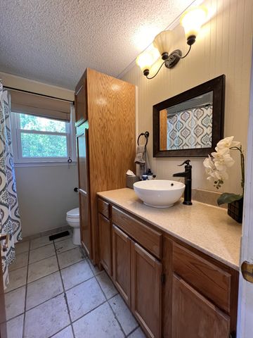 215 Maple Way, Mount Juliet, TN 37122