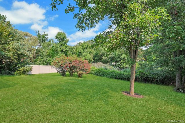 14 Stern Place, Congers, NY 10920