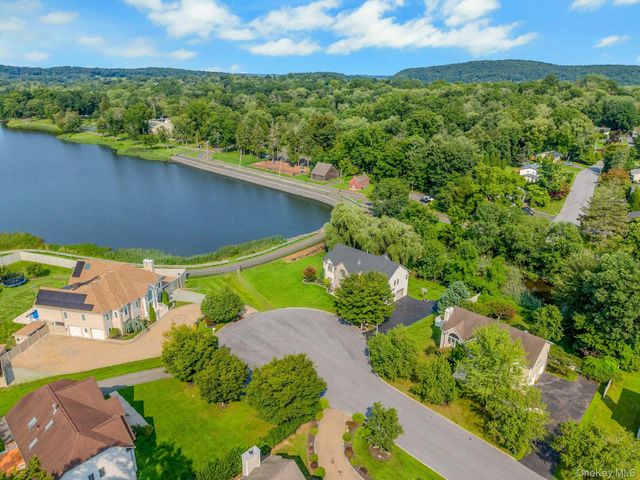 14 Stern Place, Congers, NY 10920