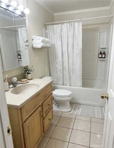 8571 La Salle 49, Cypress, CA 90630