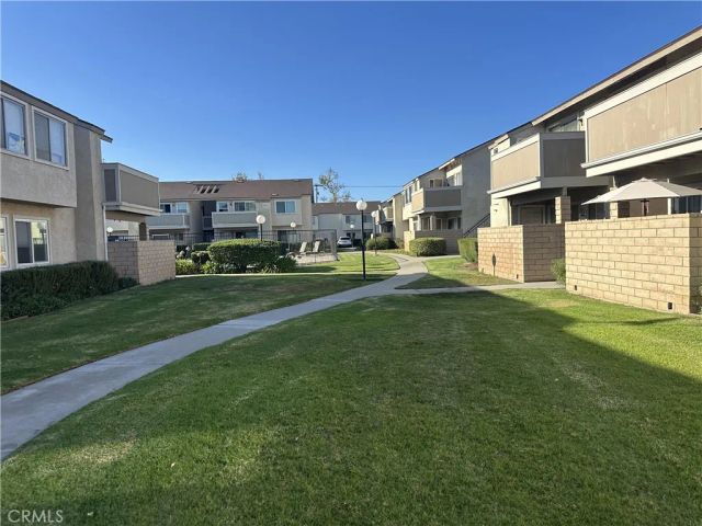 8571 La Salle 49, Cypress, CA 90630