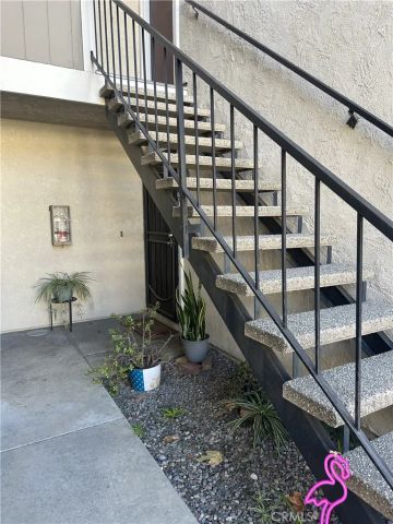 8571 La Salle 49, Cypress, CA 90630