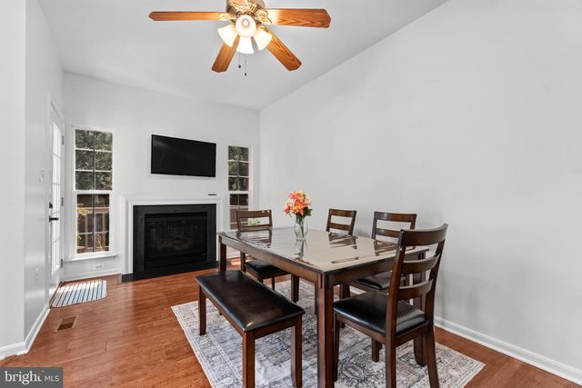 14239 HUNTERS RUN WAY, Gainesville, VA 20155