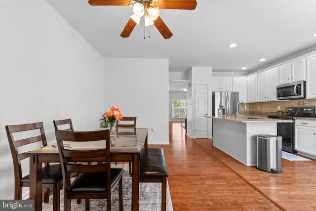 14239 HUNTERS RUN WAY, Gainesville, VA 20155