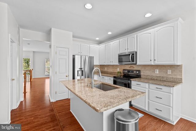 14239 HUNTERS RUN WAY, Gainesville, VA 20155