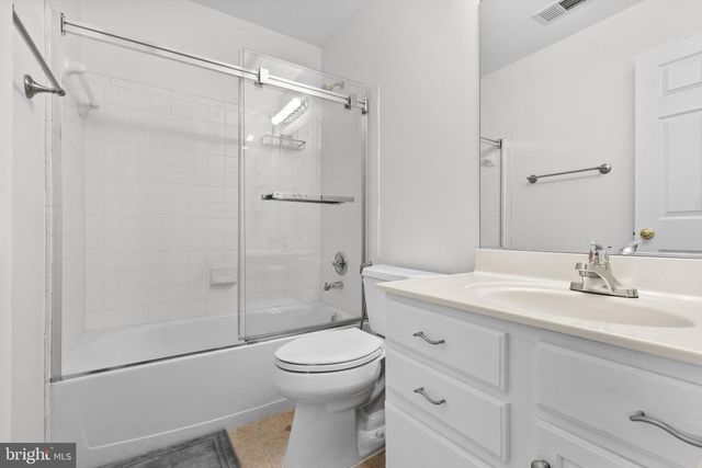 14239 HUNTERS RUN WAY, Gainesville, VA 20155