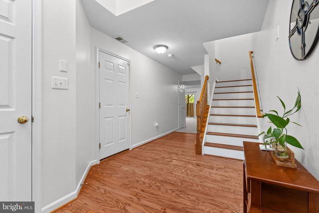 14239 HUNTERS RUN WAY, Gainesville, VA 20155