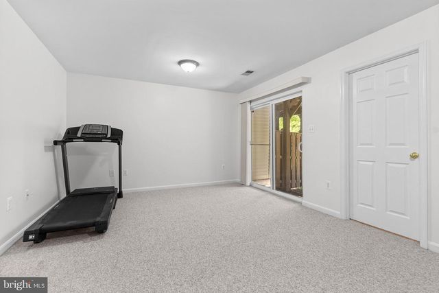 14239 HUNTERS RUN WAY, Gainesville, VA 20155