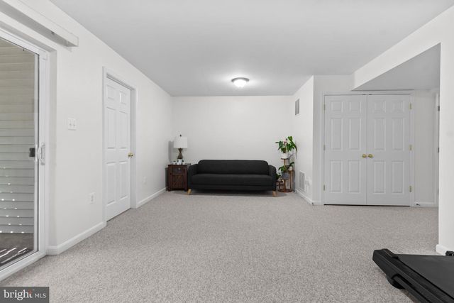 14239 HUNTERS RUN WAY, Gainesville, VA 20155