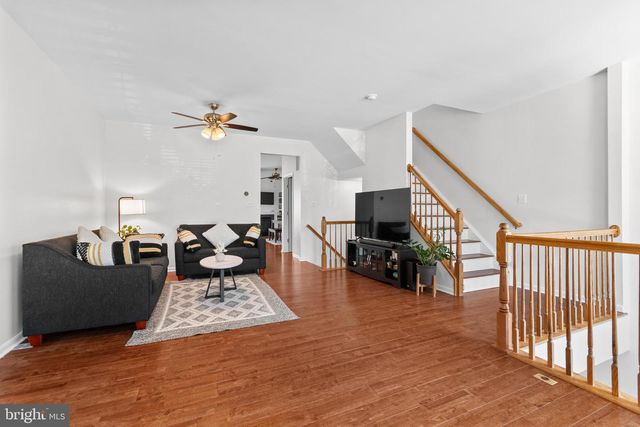 14239 HUNTERS RUN WAY, Gainesville, VA 20155