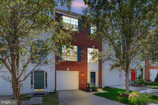 14239 HUNTERS RUN WAY, Gainesville, VA 20155