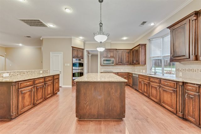 517 Northwood Trail, Southlake, TX 76092