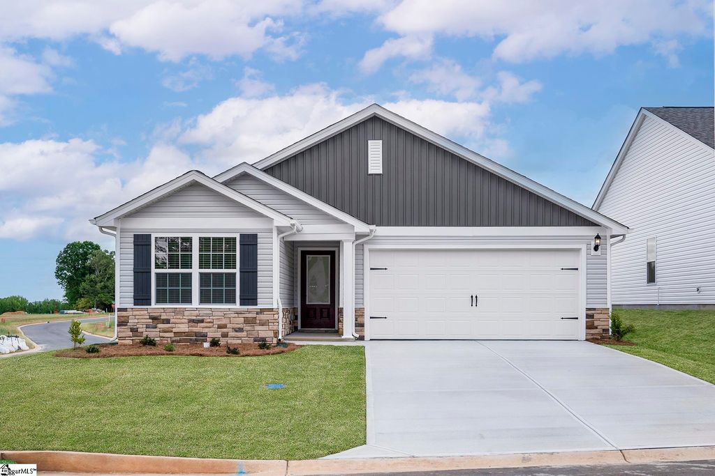 1408 Wild Indigo Way, Moore, SC 29369