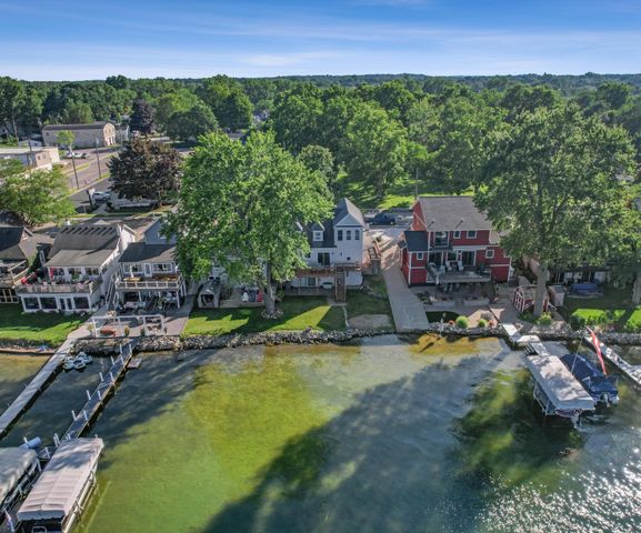 9638 Main Street, Northfield Twp, MI 48189