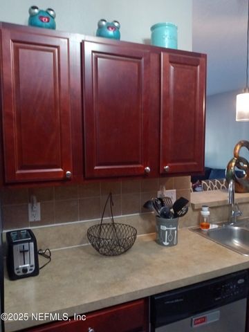 3671 KIRKPATRICK Circle, 6, Jacksonville, FL 32210