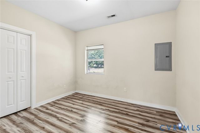 3210 Granby St, Hopewell, VA 23860