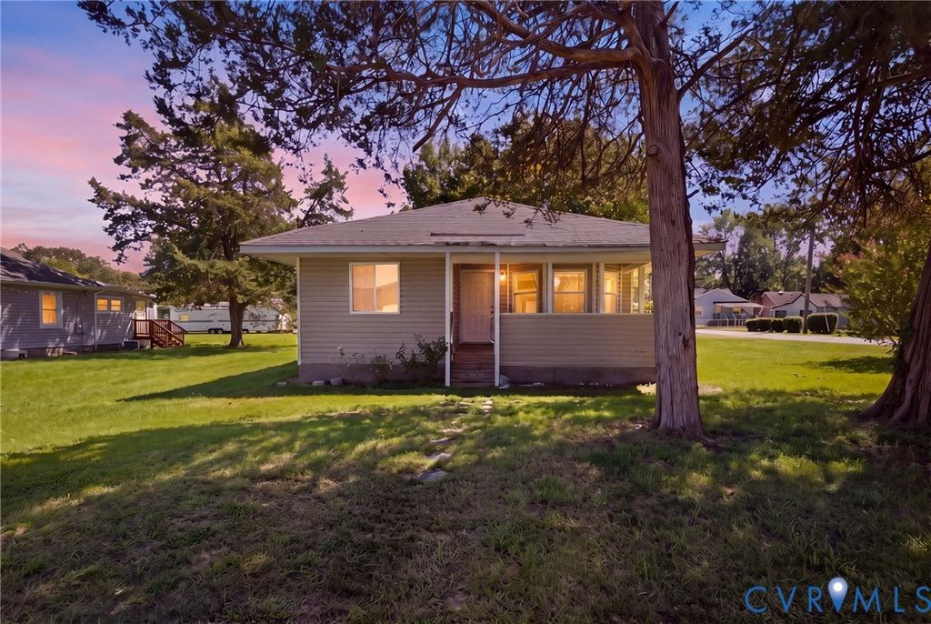 3210 Granby St, Hopewell, VA 23860