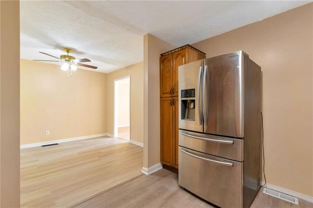 4234 Rockbridge Heights Drive, Stone Mountain, GA 30083