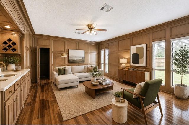 1410 Osborne Drive, Friendswood, TX 77546