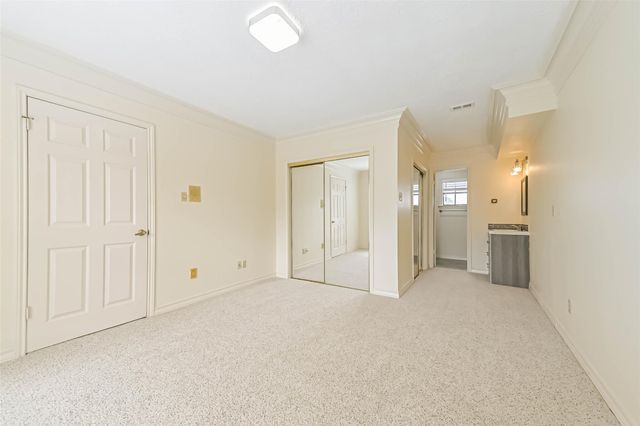 1410 Osborne Drive, Friendswood, TX 77546