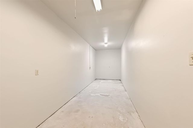 1410 Osborne Drive, Friendswood, TX 77546
