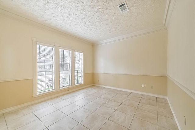 1410 Osborne Drive, Friendswood, TX 77546