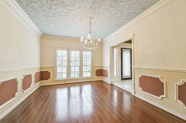 1410 Osborne Drive, Friendswood, TX 77546
