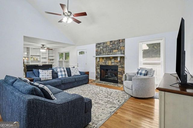 4795 Erie Court NW, Acworth, GA 30102