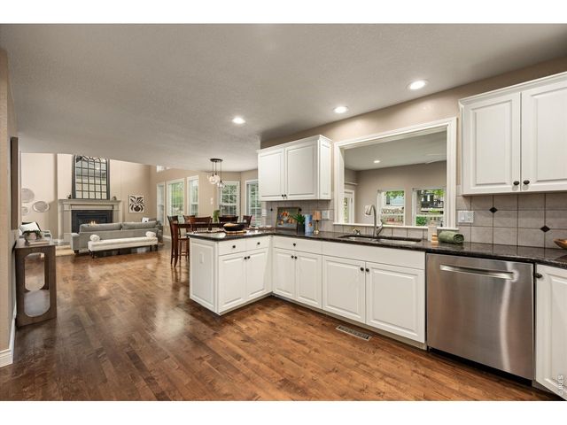 3182 Sagewater Ct, Fort Collins, CO 80528