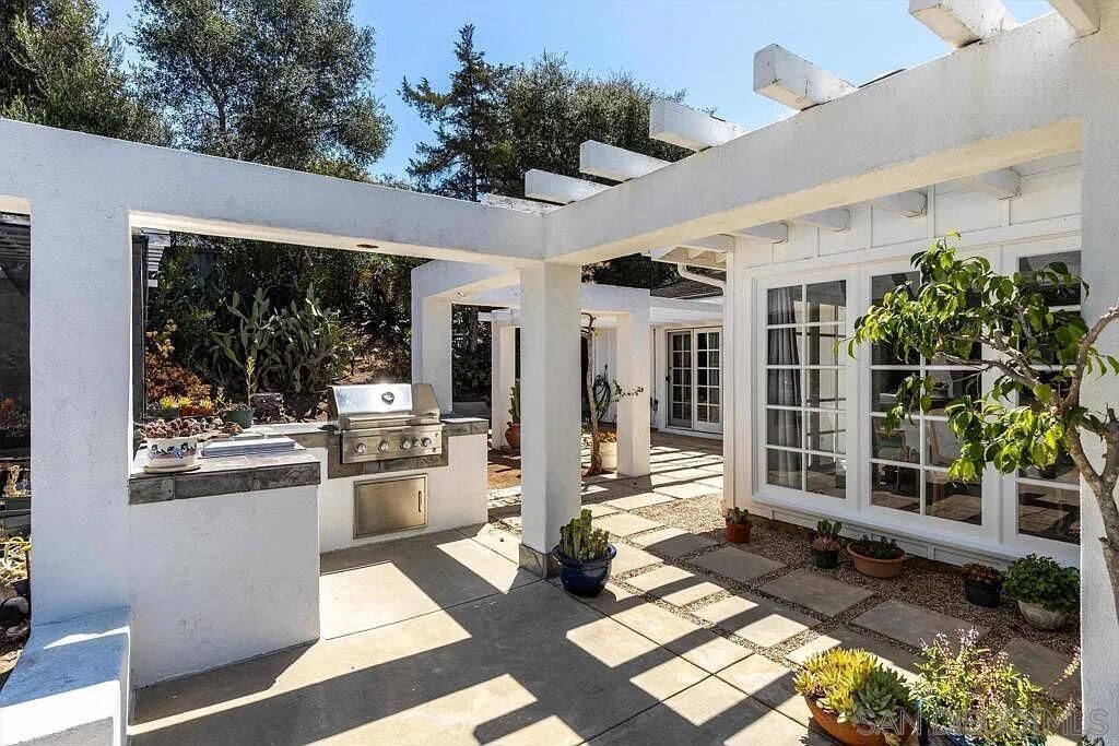 1556 VIA RANCHO PKWY, Escondido, CA 92029 — photo 5