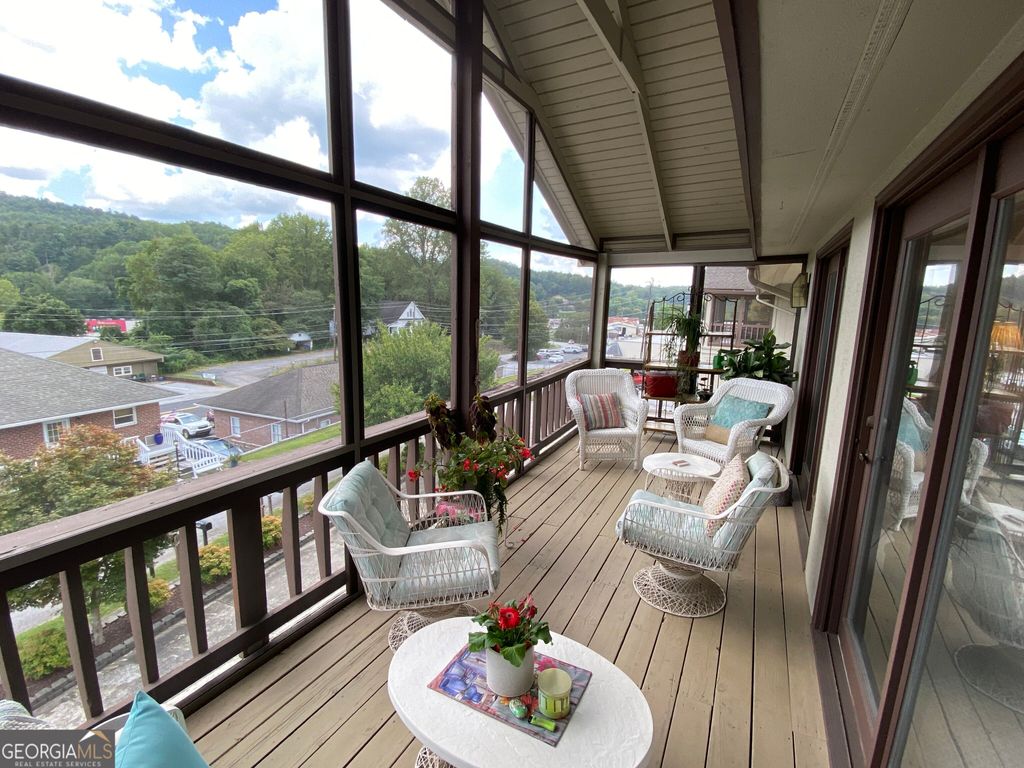 20 Mill Street UNIT 6, Clayton, GA 30525 — photo 4