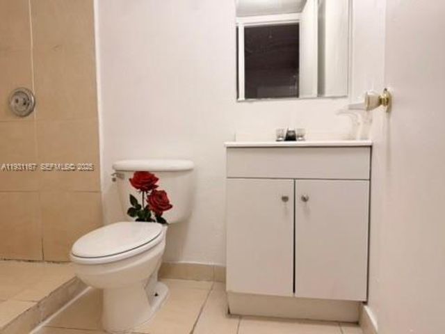 9351 Fontainebleau Blvd B404, Miami, FL 33172