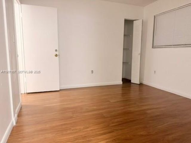 9351 Fontainebleau Blvd B404, Miami, FL 33172