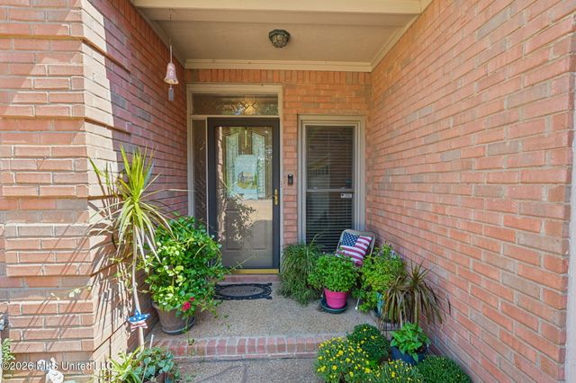 6442 Renee Drive, Olive Branch, MS 38654
