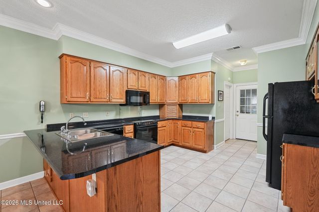 6442 Renee Drive, Olive Branch, MS 38654
