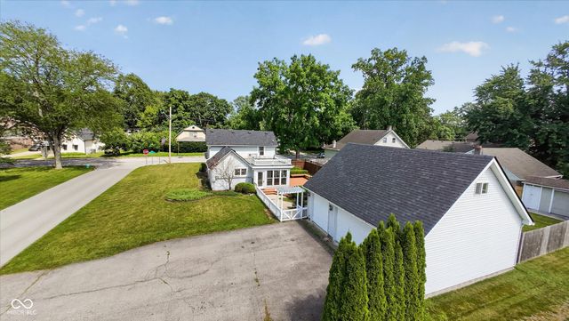 104 Walnut Street, Southport, IN 46227
