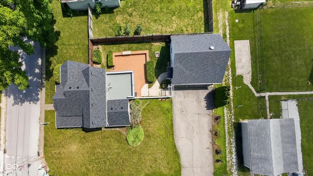 104 Walnut Street, Southport, IN 46227