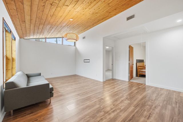 2903 Pecan CIR, Austin, TX 78723