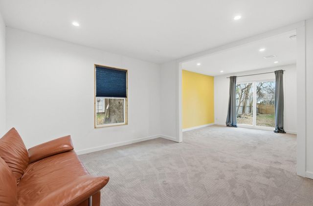 2903 Pecan CIR, Austin, TX 78723