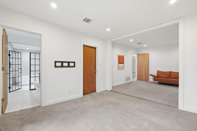 2903 Pecan CIR, Austin, TX 78723